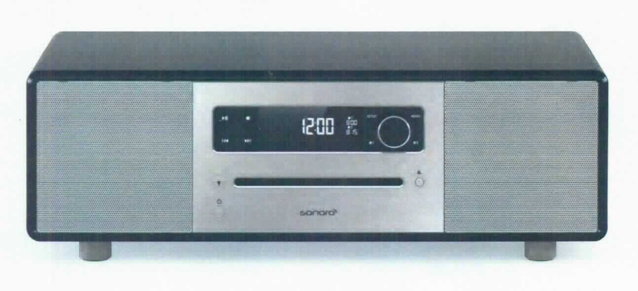 Rundfunkempfangsgerät/Musik-Kompaktsystem
- aus einem Rundfunkempfangsteil für den DAB+/DAB- und FM-Empfang, Audiodecoder, 
  CD-Player mit Laserabnehmersystem, Tonfrequenzverstärker, USB-Controller, Bluetoothsende-
  und Empfangsmodul, Netzteil, Uhr mit Weckfunktion und Sleeptimer, zwei Lautsprechern,
  einem Subwoofer und einem Equalizer in einem Gehäuse (Abmessungen: 153 x 258 x 450 mm) 
  mit TFT-Display, Bedienelementen, LED-Satusanzeige, Audioanschlüssen, USB-Anschluss,
  Netzschalter, Netz- und Antennenanschluss und Batteriefach (als Gangreserve für die Uhr),
  noch nicht zusammengesetzt mit Antenne (Abbildung siehe Anlage),
- zum Empfang von Rundfunksignalen im DAB- und UKW-Bereich, zur Tonwiedergabe von CDs
  und USB-Speichermedien, zur Anzeige der Uhrzeit einschließlich Weckfunktion - kennzeich-
  nende Haupttätigkeit -, sowie zum Empfangen von im Bluetooth-Standard übertragenen Audio-
  signalen - charakterbestimmend - und zur Stromversorgung eines über USB angeschlossenen
  externen Gerätes, 
- zusammen mit Beipack (Fernbedienung, Kabel, Betriebsanleitung und Batterien) in einer gemein-
  samen Verkaufsumschließung.
Das Rundfunkempfangsgerät bestimmt den Charakter des Ganzen.
  
"Rundfunkempfangsgerät, nicht von den Unterpositionen (KN) 8527 12 10 bis 8527 29 00 erfasst, 
 mit Tonwiedergabegeräten und Uhr kombiniert, mit mehreren Lautsprechern in einem gemeinsamen
 Gehäuse, kein Kassettengerät (Kombination aus Rundfunkempfangsgerät - kennzeichnende Haupt-
 tätigkeit - und Kommunikationsgerät, zusammengesetzt mit nicht charakterbestimmendem Stromwandler,
 noch nicht zusammengesetzt mit Antenne, in Warenzusammenstellung mit nicht charakterbestimmendem 
 Beipack, in Aufmachung für den Einzelverkauf)"