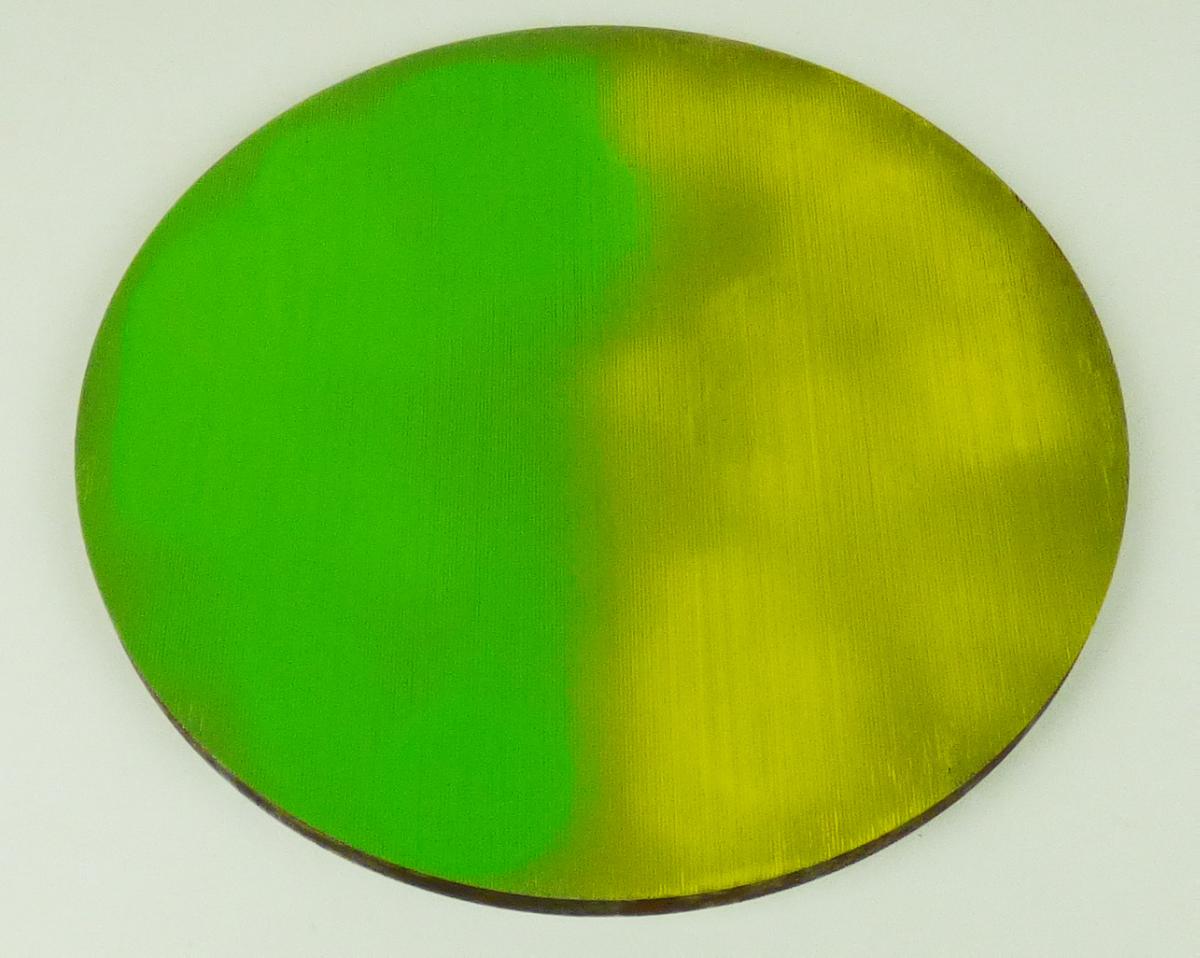 Stabstahl aus legiertem Stahl

Bei der Ware handelt es sich um Stabstahl aus anderem legierten Stahl (1.6565, AISI 4340) mit kreisförmigem Querschnitt. Der Durchmesser der Stäbe liegt bei 270 mm. Die Länge beträgt 4000 mm bis 6000 mm. Die Ware ist den Angaben nach durch Schmieden hergestellt worden und anschließend entzundert und vergütet worden.
Den Angaben nach wird die Ware als Rohstoff für die Herstellung von Werkzeugen verwendet.

Die Ware wird nach ihrer stofflichen Beschaffenheit als anderer Stabstahl aus anderem legiertem Stahl, anderer, in die Unterposition 7228 6080 der Kombinierten Nomenklatur eingereiht.