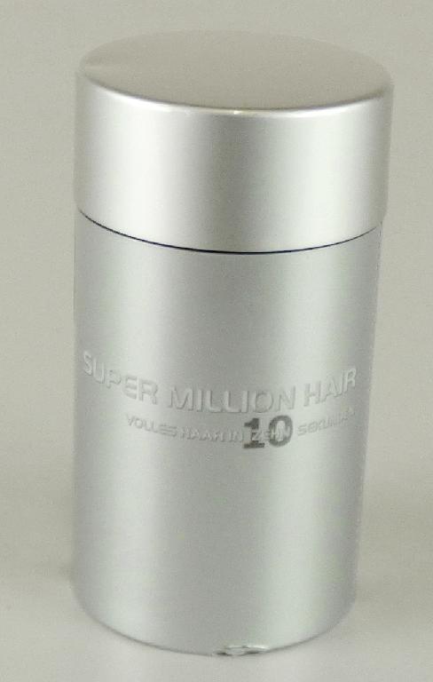 Anderes zubereitetes Haarbehandlungsmittel; Fasern zur Haarverdichtung

Bei der vorliegenden Ware handelt es sich um kurze, streufähige, pulverartige Fasern, die zur Haarverdichtung angewendet werden sollen.
Das Produkt ist in einer bunt etikettierten Dose für den Einzelverkauf aufgemacht (deklarierter Inhalt 25 g).

Die Ware ist als anderes zubereitetes Haarbehandlungsmittel in die Unterposition 3305 9000 der Kombinierten Nomenklatur einzureihen.