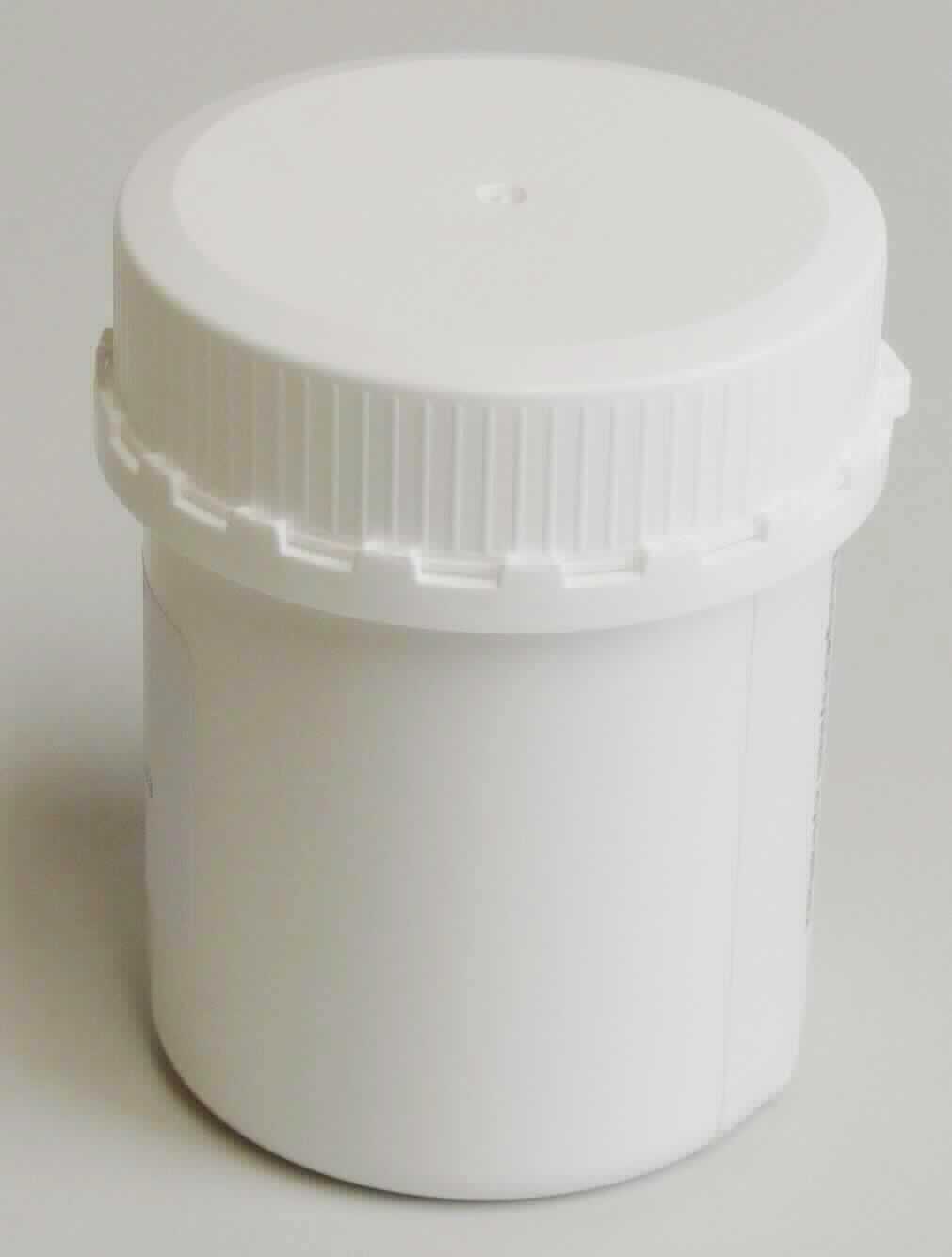 Angaben:
HydraMaxx I und II, Emulgatorsystem für Kosmetika mit den Inhaltsstoffen: Capryl- und Caprinsäuretriglyceride, Squalan (nur für Hydramaxx II), Glycerol, Sorbitol, Sucrosepalmitat und - laureat, Wasser, Xanthan Gum und Magnolia Bark Extract.

Feststellungen:
Äußere Beschaffenheit: weiße, geruchlose Paste.

Befund:
Chemische Erzeugnisse und Zubereitungen der chemischen Industrie oder verwandter Industrien (einschließlich Mischungen von Naturprodukten), anderweit weder genannt noch inbegriffen, überwiegend aus organischen Bestandteilen bestehend, andere.