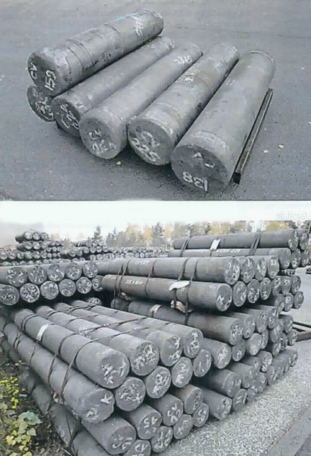 Angaben des Antragstellers:
Rohmaterial für Elektrodennippel in Form dunkelgrauer, grafitierter, zylindrischer Stangen ("rods") aus Grafit mit einer Länge von 300 mm bis 3000 mm und einem Durchmesser von 200 mm bis 750 mm vor. Die künstlich hergestellten Grafitstangen sind noch nicht maschinell bearbeitet (d.h. ohne Bohrungen, ohne Gewindeschnitte und ohne Bearbeitung an einer Drehbank/Drehmaschine).

Gemäß vorliegender Abbildungen handelt es sich um anthrazitfarbene, zylinderförmige, massive, augenscheinlich unbearbeitete Stangen.

Befund:
Künstlicher Grafit, anderer.