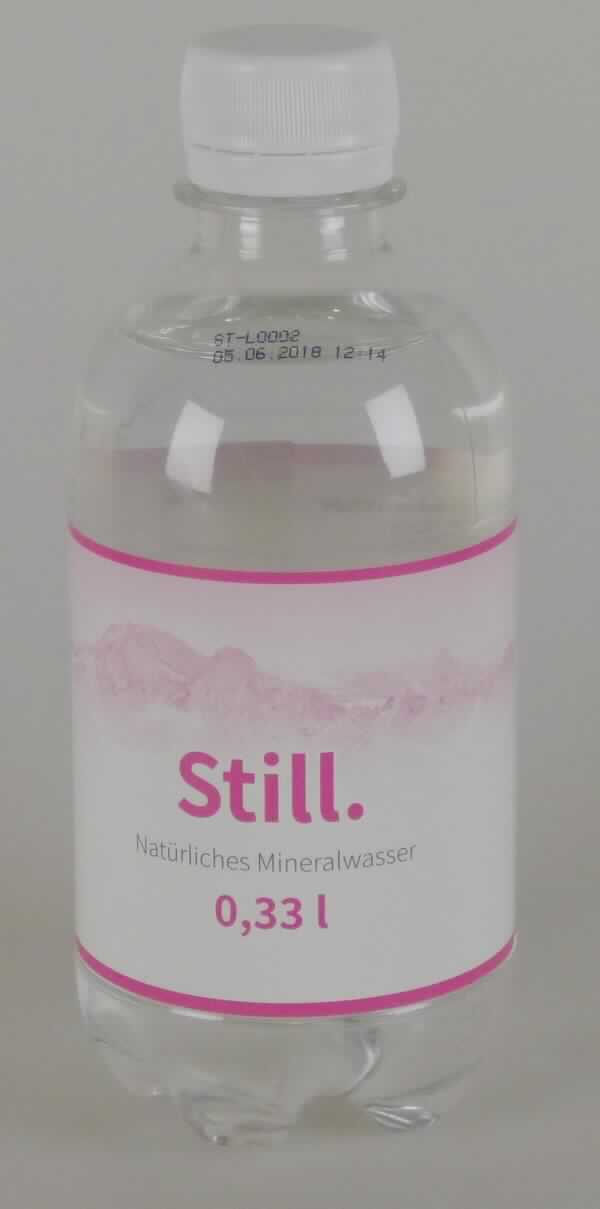 Mineralwasser ohne Kohlensäure.

Antragsangaben: Mineralwasser ohne Zusatz von Kohlensäure (Still), in Aufmachung für den Einzelverkauf, in Flaschen mit einem Inhalt von 330 ml. Das Mineralwasser stammt aus der LebensQuell in Frankenmarkt. Die Kennzeichnung erfolgt mit Angabe der Quelle und der Mineralstoffzusammensetzung.

Es handelt sich um natürliches Mineralwasser im Sinne der Richtlinie 2009/54/EG des Europäischen Parlaments und des Rates.

Wasser, einschließlich natürliches oder künstliches Mineralwasser und kohlensäurehaltiges Wasser, ohne Zusatz von Zucker, anderen Süßmitteln oder Aromastoffen - Mineralwasser und kohlensäurehaltiges Wasser - natürliches Mineralwasser - anderes.