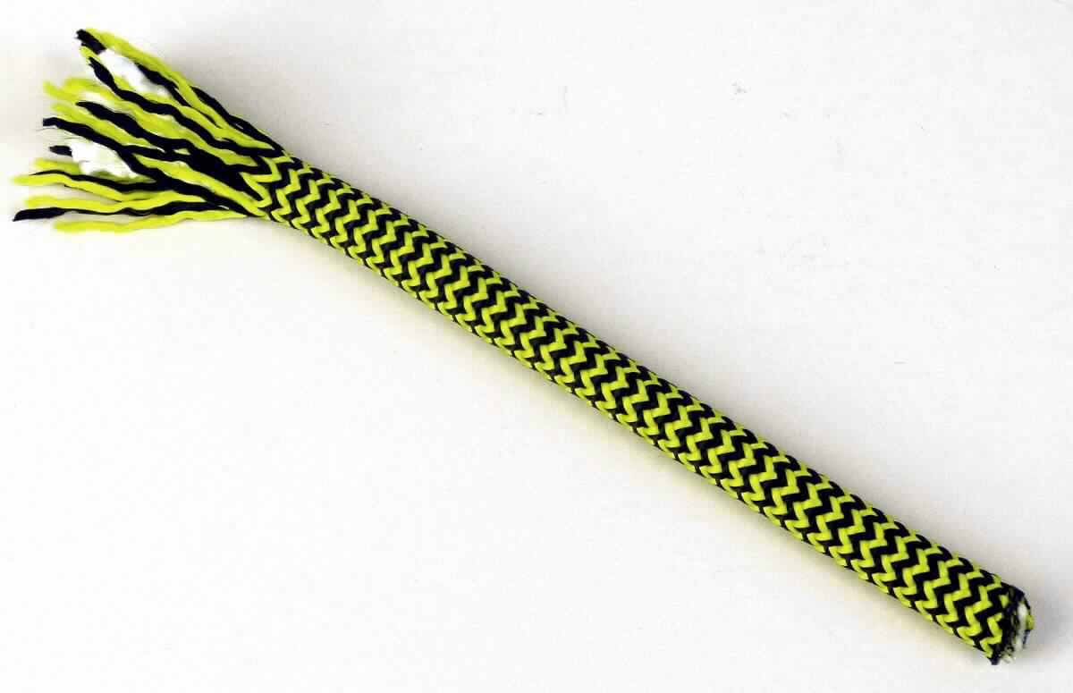 Seil, sog. Seil Auxiliary Cord / 641-1124, Foto siehe Anlage,
- als Meterware, laut Antrag auf Spulen, mit einer Länge von 60 m und einem Durchmesser von 8 mm,
- laut Untersuchungsergebnis:
-- aus einem Rundgeflecht mit enger Flechtweise und festem Gefüge 
-- aus synthetischen Chemiefasern (laut Antrag Nylon), u. a. somit keine Ware der Unterposition 5607 49,
-- mit einer Seele aus Spinnstoffen,
-- mit einem Titer von mehr als 50.000 dtex.

"Seil, geflochten, aus synthetischen Chemiefasern, aus Nylon, mit einem Titer von mehr als 50.000 dtex (5 g je m)"