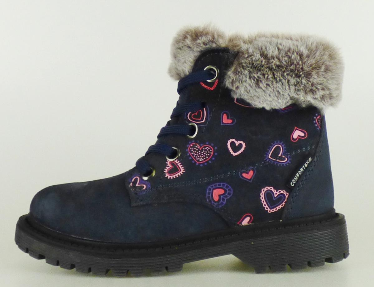 Stiefel, sog. Freizeitschuhe für Kinder, Größe 28, Foto siehe Anlage,
- mit Laufsohlen aus (laut Antrag) Kunststoff; ohne Hauptsohle aus Holz,
- mit Oberteil aus Leder (den größten Teil der Außenfläche bildend), Kunststoff (Spinnstoff mit einer
  mit bloßem Auge wahrnehmbaren Außenschicht aus Kunststoff) und Spinnstoff,
- gefüttert,
- mit Schnürsenkelverschluss sowie an der Innenseite mit Reißverschluss,
- den Knöchel, jedoch nicht die Wade bedeckend,
- mit einer Länge der Innensohle von ca. 17,9 cm.

"Schuhe mit Laufsohlen aus Kunststoff und Oberteil aus Leder, andere als in den Unterpositionen
 6403 12 bis 6403 59 genannte, den Knöchel bedeckend, andere als in der Unterposition 6403 9105
 genannte, jedoch nicht die Wade bedeckend, mit einer Länge der Innensohle von weniger als 24 cm,
 andere als in der Unterposition 6403 9111 10 genannte"