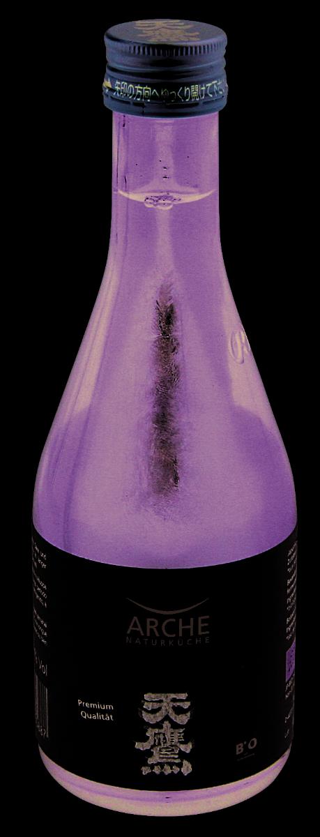 Antragsangaben (als zutreffend unterstellt): Sake; japanisches alkoholhaltiges Getränk aus Reis, im traditionellen Verfahren hergestellt; Alkoholgehalt: 15,3 %vol; Zutaten: Quellwasser, Reis, Aspergillus oryzae; Handelseinheit: 300 ml-Flasche.

Anderes gegorenes Getränk, nicht schäumend, in Behältnissen mit einem Inhalt von 2 l oder weniger, anderes als Apfel- oder Birnenwein.