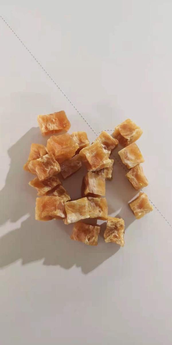 Antragsangaben: Trainingswürfel in einem transparenten Folienbeutel mit Kopfreiterkarte in Aufmachung für den Einzelverkauf als Hundefutter. Keine Milcherzeugnisse und Zuckerarten enthalten.

Stärke in der Ware (laut Angabe): 0,5 GHT bis 10 GHT.
Milcherzeugnisse in der Ware (laut Angabe): keine enthalten.

Zubereitung von der zur Fütterung verwendeten Art, Hunde- und Katzenfutter, in Aufmachungen für den Einzelverkauf, Stärke enthaltend, mit einem Gehalt an Stärke von 10 GHT oder weniger, keine Milcherzeugnisse enthaltend.