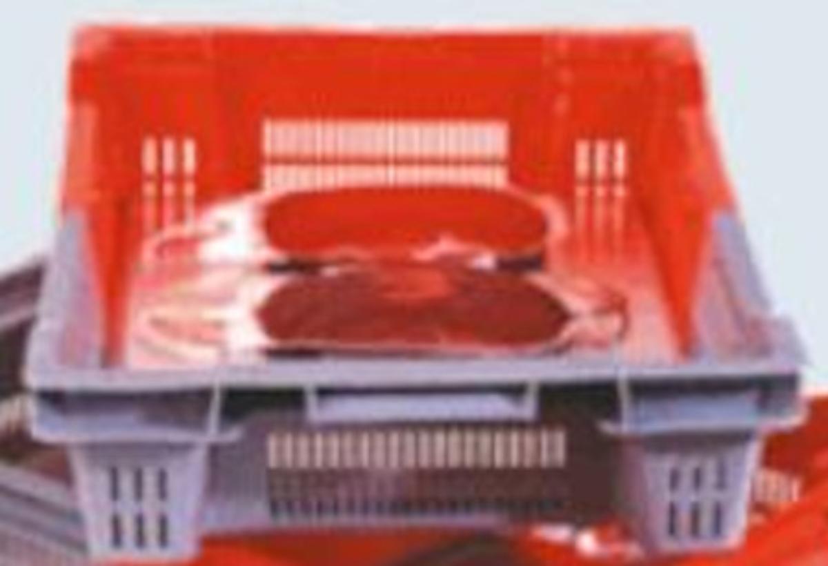 Angaben:
Kühlelement mit intergrierter Temperaturkontrolle, bestehend aus einem Aluminiumgehäuse (46 x 33,5 x 2,5 cm), gefüllt mit Butandiol als Kühlmittel. Gesamtgewicht: 3 kg. Das Kühlelement dient nach Abkühlung im Kühlschrank dazu, Vollbluteinheiten mit frisch gespendetem Blut auf 20 - 24 °C abzukühlen.

Befund:
Chemische Erzeugnisse oder Zubereitungen, überwiegend aus organischen Verbindungen bestehend, anderweit weder genannt noch inbegriffen, in flüssiger Form bei 20 °C, andere.