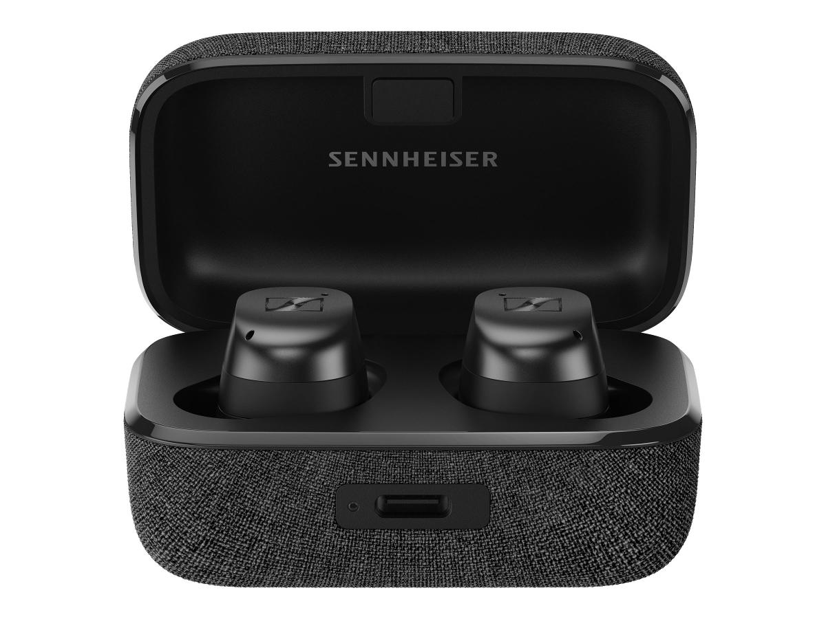Bluetooth-Ohrhörer (Abbildung siehe Anlage),
- aus zwei Miniaturlautsprechern, jeweils in einem Gehäuse mit Bluetooth-Sende- und Empfangs-
  modul und Akkumulator sowie einem berührungsempfindlichen Bedienelement (u. a. für Rufan-
  nahme und -beendigung, nicht aber für die Wiederwahl der letzten Nummer),
- zum Umwandeln elektrischer Tonfrequenzsignale in Schallwellen und zum Umwandeln von
  Schallwellen in elektrische Tonfrequenzsignale - kennzeichnende Haupttätigkeit - sowie zum
  Senden und Empfangen von Signalen im Bluetooth-Standard,
- zusammen mit Beipack (Ladegerät in Form einer Aufbewahrungsbox, USB-Kabel, Ohradapter
  und Ohrfinnen aus Silikon, Kurzanleitung und Sicherheitshinweise) in einer gemeinsamen
  Verkaufsverpackung.
Die Ohrhörer mit Mikrofon bestimmen den Charakter des Ganzen.

"Ohrhörer mit Mikrofon kombiniert (Kombination aus Ohrhörer mit Mikrofon - kennzeichnende
 Haupttätigkeit - und Apparat für die Kommunikation in einem drahtlosen Netzwerk), in Waren-
 zusammenstellung in Aufmachung für den Einzelverkauf mit nicht charakterbestimmendem
 Beipack"