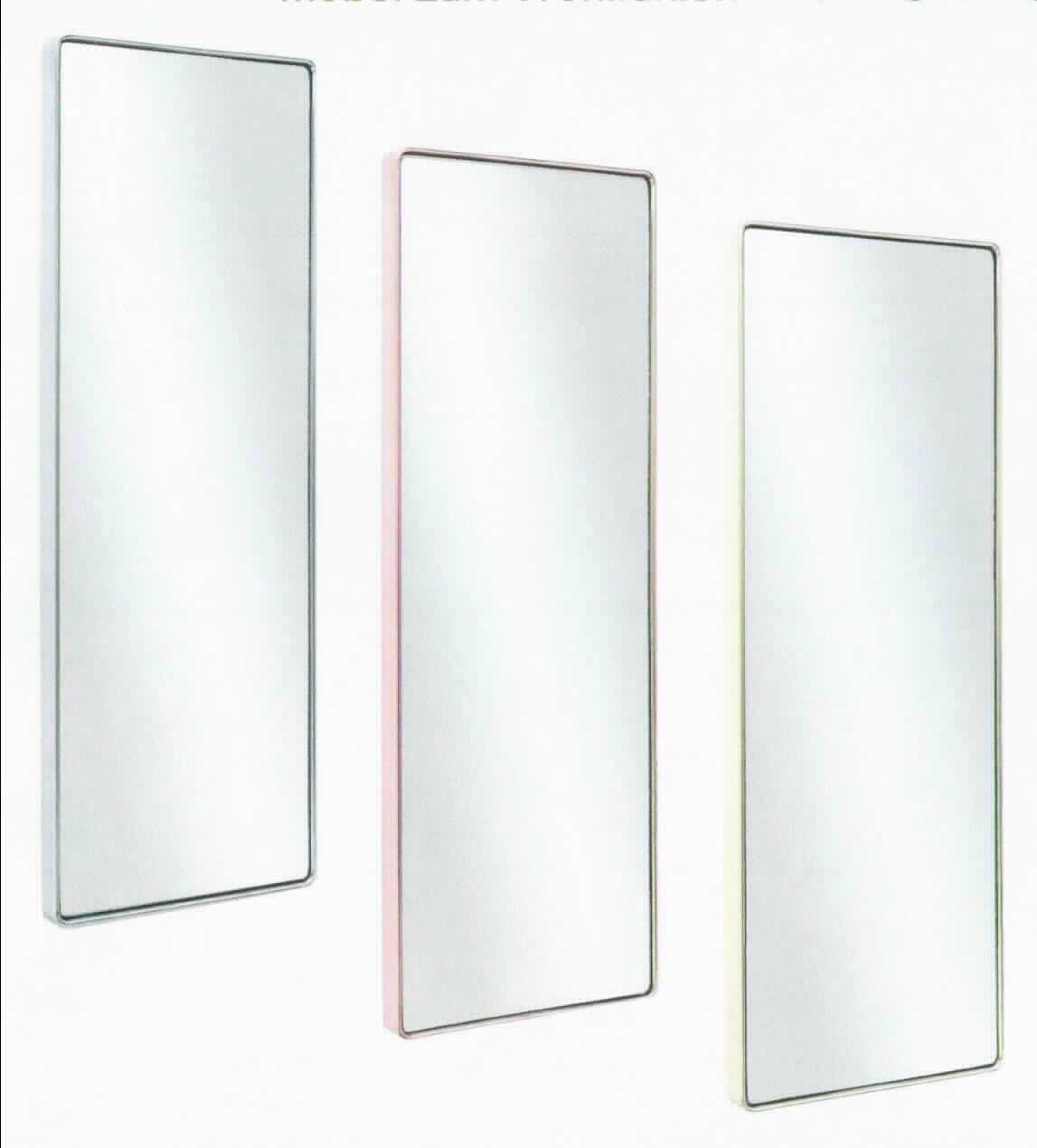 Spiegel aus Glas, Foto siehe Anlage, 
ein Warenmuster wurde nicht vorgelegt, die Einreihung erfolgt anhand der Antragsangaben,
- rechteckiger Spiegel aus Glas, 
- mit einem schmalen, farbigen Rahmen aus unedlem Metall (Stahl),
- in den Abmessungen von 36 cm x 100 cm x 4 cm,
- zur Befestigung an der Wand vorgesehen.

"Spiegel aus Glas, gerahmt, kein Rückspiegel für Fahrzeuge"