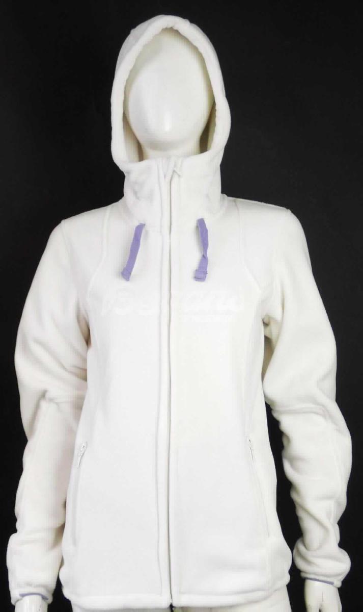 Jacke, sog. Fleecejacke, 1685 Bryggen Lady Jacket, Größe S, Foto siehe Anlage,
- aus ca. 2,5 mm dicken, einfarbigen, einseitig (Innenseite) gerauten Gewirken aus laut Antrag 100 % Polyester
  (synthetische Chemiefasern),
- bis fast zum Schritt reichend (Rückenlänge: ca. 67 cm), 
- in Bahnen gearbeitet,
- mit einer Kapuze,
- vorn mit einer durchgehenden Öffnung mit einem bis an den Kapuzenrand reichenden Reißverschluss, am 
  Kapuzenrand mit einer kurzen Überlappung von rechts über links (Frauenkleidung),
- vorn mit zwei eingesetzten Taschen mit Reißverschluss unterhalb der Taille,
- mit langen Ärmeln,
- am unteren Rand durch Umschlagen und Festnähen gesäumt,
- stellt sich aufgrund des Schnitts als Jacke dar, somit keine Strickjacke.

"Jacke, aus Gewirken, für Frauen, aus synthetischen Chemiefasern"
