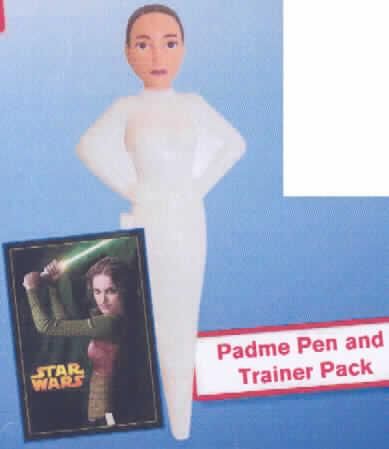 Kugelschreiber, in Form einer Warenzusammenstellung in Aufmachung für den Einzelverkauf, sog. "Padme Pen and Trainer Pack" aus der Serie "Mc Donald's - Star Wars 2008". 
Es handelt sich um eine Warenzusammenstellung in Aufmachung für den Einzelverkauf, im Wesentlichen bestehend aus:
- einem ca. 14,5 cm großen Kugelschreiber mit blauer Schreibpaste mit Kunststoffgehäuse in Gestalt einer weiß gekleideten Frau, deren Körper nach unten hin spitz zuläuft und anstelle der Füße, die nicht auswechselbare Kugelschreibermine umschließt und
- einer 20-seitigen, ca. 7,5 cm x 13 cm großen, farbig bedruckten Broschüre, deren Seiten mit diversen, auszufüllenden oder anzukreuzenden Rätseln, Labyrinthen, Suchspielen und Malbögen bedruckt sind.
Keines der Bestandteile bestimmt den Charakter der Warenzusammenstellung, so dass die Einreihung in die zuletzt genannte der gleichermaßen in Betracht kommenden Positionen erfolgt.
Ein Bild der Ware ist im Internet unter http://ec.europa.eu/taxation_customs/dds/ebticau_de.htm zu finden.