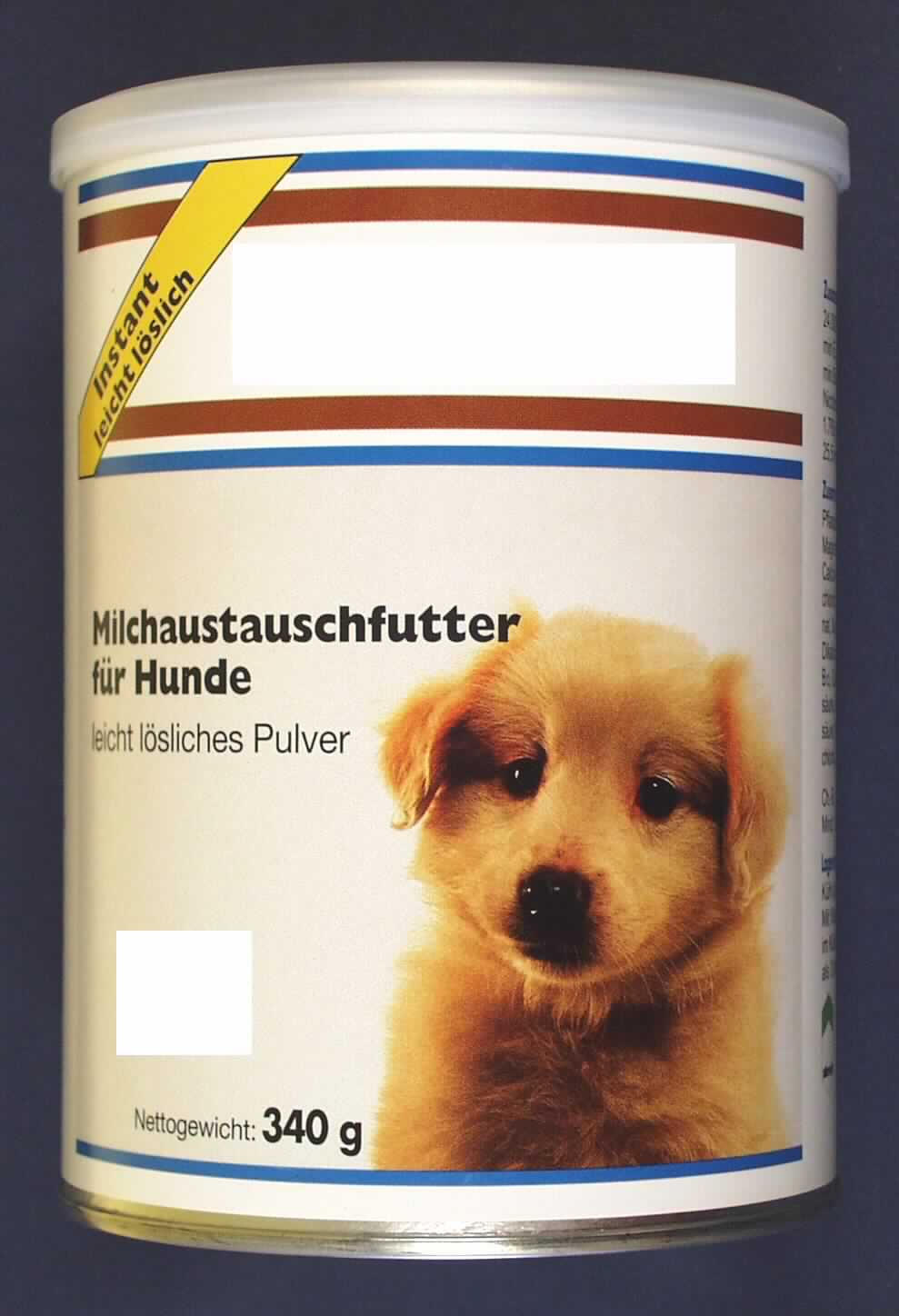 Milchaustauschfutter für Hunde - Alleinfutter.

Antragsangaben (als zutreffend unterstellt): Milchaustauschfutter für Hunde, weder Stärke noch Zucker aber Milcherzeugnisse enthaltend. Die genauen Inhaltsstoffe und die Zusammensetzung wurden vertraulich angegeben.

Untersuchungsbefund der vorgelegten Warenprobe: hellgelbes, feines Pulver mit schwachem Geruch eines Milcherzeugnisses, zusammen mit einem doppelseitigen Dosierlöffel aus rotem Kunststoff (eine Seite 'Esslöffel' beschriftet, eine Seite 'Teelöffel' beschriftet) in einer runden, luftdicht verschlossenen 340-g-Originaldose mit Ring-Pull-Verschluss verpackt (siehe Foto). Aufschrift (Auszug): "Milchaustauschfutter für Hunde, leicht lösliches Pulver. Für Welpen, für tragende oder laktierende Hündinnen, für ältere Welpen, vor Ausstellungen, in der Genesungsphase nach Krankheiten". Die Dosieranleitung ist auf den beigefügten Dosierlöffel abgestimmt.

Zubereitung von der zur Fütterung verwendeten Art, Hundefutter, in Aufmachung für den Einzelverkauf, weder Stärke, Glucose, Glucosesirup, Maltodextrin noch Maltodextrinsirup, jedoch Milcherzeugnisse enthaltend.