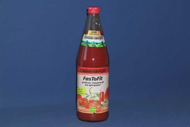 Tomatensaft.

Antragsangaben (als zutreffend unterstellt): FasToFit gewürzter Tomatensaft, Zutaten: 97 % Tomatensaft, Würzmischung, Verdickungsmittel Apfelpektin, Trockenmasse: 8 GHT.

Beschaffenheit des vorgelegten Warenmusters: rostbraune, trübe, Fruchtfleisch enthaltende Flüssigkeit, leicht süß-säuerlich, würzig und nach Tomatensaft schmeckend. Aufmachung: Original-Glasflasche mit einem Inhalt von 750 ml.

Tomatensaft mit einem Trockenmassegehalt von 7 GHT oder mehr wird von der Pos 2002 erfasst.

Tomaten, anders als mit Essig oder Essigsäure zubereitet oder haltbar gemacht, andere als ganz oder in Stücken, mit einem Trockenmassegehalt von weniger als 12 GHT, in unmittelbaren Umschließungen mit einem Gewicht des Inhalts von 1 kg oder weniger.