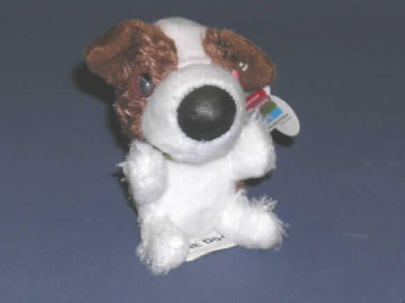 Spielzeug, ein Tier darstellend, Füllmaterial enthaltend, sog. Papillon aus der Aktion "Mc Donald´s - The Dog 2008".
Es handelt sich um einen ca. 9,5 cm großen Hund (Papillon) aus verschiedenfarbigem Plüschspinnstoff, der einem im Verhältnis zum Körper sehr großen Kopf aufweist. Er ist mit weichem Material gefüllt. Augen und Nase des Tieres bestehen aus Kunststoff. Um den Hals trägt es ein grünes Halsband aus Kunststoff, das im Nacken mit einer Spinnstoffkordel am Tier befestigt ist, so dass es auch als Anhänger verwendet werden kann. 
Das Spielzeugtier ist zusammen mit einem Beipackzettel in einem Polyethylenbeutel für den Einzelverkauf aufgemacht und dient der spielerischen Unterhaltung von Kindern.
Ein Bild der Ware ist im Internet unter http://europa.eu.int/comm/taxation_customs/dds/de/ebticau.htm zu finden.