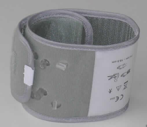 Teil, erkennbar hauptsächlich zur Verwendung für ein Blutdruckmessgerät, sog. Manschette  für Blutdruckmessgerät SBM 03, in Form einer ca. 30 x 7,5 cm großen konfektionierten Spinnstoffmanschette mit aufgenähtem Klettverschlussband, einem aufpumpbarem Beutel und einer Kunststoffspange im Inneren. An der Spange befinden sich nach außen reichende Anschlusstutzen und -stücke zum Anschluss des Blutdruckmessgeräts SBM 03 (nicht Teil dieser vZTA). Die Blutdruck-Manschette dient erkennbar zur Vervollständigung des genannten Blutdruck-Messgeräts, mit dem die Messung am Handgelenk vorgenommen wird.
Ein Bild der Ware befindet sich im Internet unter http://ec.europa.eu/taxation_customs/dds/ebticau_de.htm