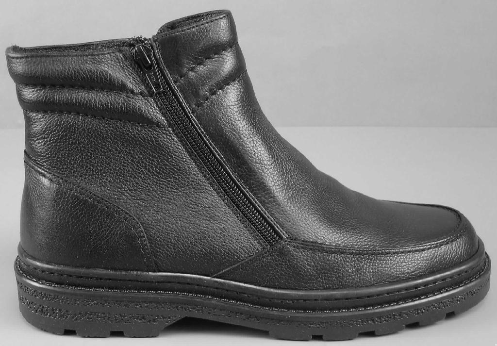 Stiefel, lt. Antrag: Herren-Stiefel - siehe Bild
- mit Laufsohlen aus Kunststoff (lt. Antrag),
- mit Oberteil aus Leder,
- mit geschlossenem Blatt,
- ohne Metallschutz in der Vorderkappe,
- den Knöchel, jedoch nicht die Wade bedeckend,
- mit einer Länge der Innensohle von mehr als 24 cm,
- nicht als Männer- oder Frauenschuhe erkennbar,
- nicht für Sportzwecke geeignet