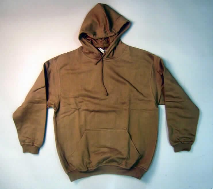 Blousonähnliches Kleidungsstück für Männer, sog. Kapuzensweater, Artikel-Nummer 2080, Größe S, 
siehe beigefügtes Foto,
- aus 1,5 mm dicken, einfarbigen, einseitig (Innenseite) gerauten Gewirken aus lt. Antrag 
  100 % Baumwolle,
- mit Kapuze mit einer Überlappung der Kapuzenränder von links über rechts (Männerkleidung);
  mit eingezogener Kordel,
- ohne Öffnung und ohne Verschluss (somit kein Blouson),
- über die Taille reichend (Rückenlänge: 68 cm),
- mit langen Ärmeln, die über den unteren Rand des Kleidungsstücks hinausreichen; an den
  Ärmelenden mit gerippten Bündchen, 
- vorn mit einer großen, aufgesetzten Kängurutasche unterhalb der Taille,
- am unteren Rand mit einem angesetzten, doppelt gearbeiteten, verengenden, gerippten 
  Bund,
- aufgrund des Schnitts und der Ausstattung handelt es sich um ein blousonähnliches 
  Kleidungsstück (somit kein Pullover der Position 6110).