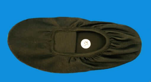 Gymnastikschuhe; lt. Antrag: Ballettschuhe; Art.-Nr. 49293 - siehe Bild
- mit Laufsohlen aus Leder (lt. Antrag),
- mit Oberteil aus Spinnstoffen,
- mit elastischem Zug an der Einschlupföffnung,
- ohne Verstärkung in der Spitze des Schuhs.