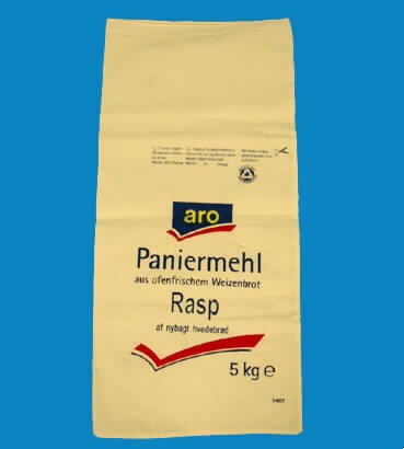 Beutel zur Verpackung von Waren, sog. Beutel aus Baumwolle, siehe Foto,
- aus 0,4 mm dicken Geweben aus lt. Antrag 100 % Baumwolle,
- in den Abmessungen 60 cm x 28 cm,
- an den Längsseiten und einer Schmalseite durch Zusammennähen konfektioniert,
- an einer Seite offen und durch Umschlagen und Festnähen gesäumt,
- soll zum Verpacken (Lagerung und Transport) von Paniermehl verwendet werden,
- auf der Vorder- und Rückseite in dänischer und deutscher Sprache mit Produkt-
  informationen bedruckt,
- wird nicht vom Warenkreis der Pos. 6307 (Säcke für Wäsche etc.) umfaßt.