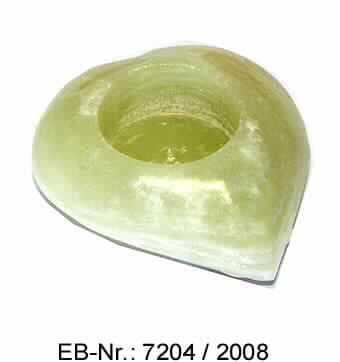 "Teelichthalter Onyx"; es handelt sich um vollständig aus natürlichen Schmucksteinen (Aragonit/Calcit) gefertigte Teelichthalter:
- herzförmig,
- in den Abmessungen von ca. 10 cm x 9 cm x 3 cm (max. Länge x max. Breite x max. Höhe),
- leicht transparent,
- grün gefärbt,
- mit einem Gewicht von ca. 228 g,
- mit geschliffener und polierter Oberfläche,
- an der Unterseite als Stellfläche gearbeitet,
- an der Oberseite mit einer zylinderförmigen Öffnung (Durchmesser: ca. 4 cm) zur Aufnahme 
  eines handelsüblichen Teelichtes (nicht Gegenstand dieser vZTA) versehen.

Abbildung siehe Anlage.

Derartige Erzeugnisse gehören als "andere Waren aus natürlichen Schmucksteinen" zur Codenummer 7116 2019 00 0 des Elektronischen Zolltarifs.