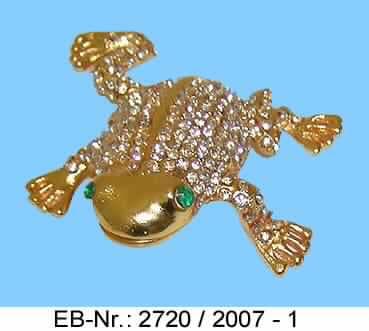 "Dose Frosch"; es handelt sich um Dosen (Länge ca. 7 cm, Breite ca. 7,5 cm, Höhe ca. 2,5 cm) in Form eines farbig gestalteten stilisierten Froschs mit Deckel, im Wesentlichen aus einer Bleilegierung mit gewichtsmäßig vorherrschendem Bleigehalt. Die Oberfläche der Erzeugnisse ist mit Antimon und Zinn überzogen, die Innenseiten sind mit Farbe versehen. Die Erzeugnisse sind mit kleinen Glassteinen verziert. Der Deckel ist mittels eines Scharniers an der Dose befestigt. Dose und Deckel werden durch Magnete geschlossen.
Blei herrscht gegenüber jedem anderen unedlen Metall gewichtsmäßig vor. 
Die Erzeugnisse sind in einer mit goldfarbenem Papier beklebten Stülpdeckelschachtel aus Pappe verpackt, die innen mit Styropor und einem Gewebezuschnitt ausgekleidet ist.

Abbildung siehe Anlage.

Derartige Erzeugnisse gehören als "andere Waren aus Blei" zur Codenummer 7806 0090 00 0 des Elektronischen Zolltarifs.