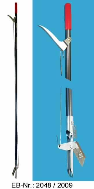 Es handelt sich um mit freiem Arm zu handhabende Erzeugnisse, bestehend aus einem etwa 116,5 cm langen Aluminiumstab (lt. Antragstellerangabe), der an einem Ende mit einer Schere und am anderen Ende mit einem Überzug aus Kunststoff oder Kautschuk und einem Betätigungshebel ausgestattet ist. Die Schere besteht aus zwei ihrer Verwendung entsprechend ausgeformten Stahlelementen und einer an einem Element befestigten Klinge aus Stahl (lt. Antragstellerangaben). An dem Betätigungshebel ist mit Hilfe einer Öse ein Stahldraht entlang des Stabes bis zu dem beweglichen Scherenelement geführt. Dieses ist mit einer Feder an dem Stab befestigt. Das andere Scherenelement ist am Stab fest angebracht. Durch die Betätigung des Hebels wird die Feder durch den Stahldraht angezogen, dadurch schließt sich die Schere. Mit den Erzeugnissen können z. B. Pflanzen in Teichen geschnitten werden. Der arbeitende Teile ist mit einem Kunststoffbeutel mit Druckknopfverschluss verpackt.

Abbildung siehe Anlage.

Derartige Erzeugnisse gehören als "den Gartenscheren, Rosenscheren und ähnliche mit einer Hand zu betätigende Scheren" zur Codenummer 8201 5000 00 des Integrierten Zolltarifs (TARIC).