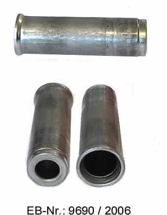 "Sleeve"; das sind zylindrische Hohlerzeugnisse aus Stahl (ASTM A29/A29M-05, lt. Antragstellerangabe), die an einem Ende zu einer nach außen gebogenen Kante ausgearbeitet und am anderen Ende auf der Außenseite mit einer einfachen Abstufung (Länge etwa 3 mm) und auf der Innenseite mit einer konisch zulaufenden Reduzierung (Länge etwa 12 mm) des Innendurchmessers von etwa 11,3 mm auf etwa 7,5 mm versehen sind.
Die Erzeugnisse werden zur Herstellung von sog. Einschlaganker verwendet.
Gesamtlänge: etwa 50,2 mm
Außendurchmesser: etwa 14,9 mm

Abbildung siehe Anlage.

Derartige Erzeugnisse gehören als "andere Waren aus Stahl" zur Codenummer 7326 9098 90 des Integrierten Zolltarifs der EG (TARIC).