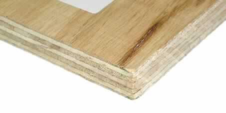 Sperrholzplatte,
- rechteckig zugeschnitten, in den Abmesssungen von 2440 x 1220 x 17 mm,
- nach dem vorgelegten Warenmuster aus 7 aufeinander geleimten Furnieren aus Holz mit
  einer Dicke von weniger als 6 mm, deren Faserrichtungen im 90-Grad-Winkel
  gegeneinander versetzt sind,
- alle Lagen aus Nadelholz (lt. Angaben der Antragstellerin),
- an den Oberflächen geschliffen.
  
(Abbildung siehe Anlage)

"Sperrholz, ganz aus Nadelholz (Pinie, kein tropisches Holz im Sinne der UPosAnm 1 zu 
 Kapitel 44) mit einer Dicke von 17 mm, ausschließlich aus Furnieren mit einer Dicke von
 6 mm oder weniger, geschliffen"