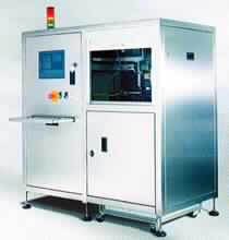 Laserstrahl-Werkzeugmaschine 
- aus Lasereinheit mit diodengepumptem Laser, Optik und Laserstrahl-Positioniersystem,
  Werkstückaufnahme, Werkstück-Handling- und -Positioniereinheit, Gerätesteuerung und
  Stromversorung in einem Schrankgehäuse mit Bedien- und Anzeigeelementen,
  Versorgungsanschlüssen sowie Signaltower (Abbildung siehe Anlage),
- zum Bohren, Schneiden, Beschriften, Feinstzerspanen und Markieren von Werkstücken
  aus verschiedenen Materialien (z.B. Metall, Keramik, Kunststoffen usw.) durch
  Materialabtragung mittels Laserstrahl.

"Werkzeugmaschine zum Abtragen von Stoffen aller Art durch Laserstrahl - Laserstrahl-Werkzeugmaschine"