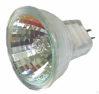 Kaltlichtreflektorlampe,
- aus einem mit einem Halogen gefüllten Glaskörper, mit einer Wolframwendel und zwei
  Kontaktstiften (Stiftsockel MR11), eingebaut in einem mit einer Glasplatte verschlos- 
  senen, verspiegelten Reflektor,
- für eine Spannung von 12 V, mit einer Leistung von 20 W,
- zur Verwendung als Leuchtmittel in verschiedenen Beleuchtungskörpern.

�Elektrische Wolfram-Halogen-Glühlampe, nicht von der für Krafträder oder andere Kraftfahr- 
 zeuge verwendeten Art, für eine Spannung von weniger als 100 V, nicht für bestimmte Luft-
 fahrzeuge - Kaltlichtreflektorlampe�
