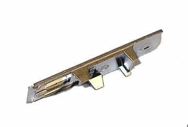 Gehäuseoberteil für Transceiver,
- aus einer spezifisch geformten Schale aus Metall (Abmessungen 42,2 x 13,7 x 1,52 mm) 
  mit Bohrungen und Aussparungen für zwei optische und einen elektrischen Interface-An- 
  schluss (Abbildung siehe Anlage),
- erkennbar ausschließlich als Gehäuseoberteil für Transceiver bestimmt.

"Teil, erkennbar ausschließlich für Apparate für die Kommunikation in einem drahtgebunde-
nen Netzwerk - Gehäuseoberteil für Transceiver"