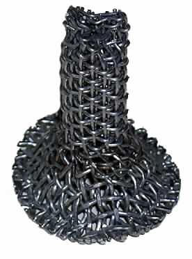 Brennkammersieb
- in Form eines funktionsspezifischen hutförmigen Bauteils aus mehreren Lagen Stahldraht
  (Bauteilhöhe ca. 50 mm, Maximaldurchmesser ca. 40 mm) - Abbildung siehe Anlage -,
- zum Einbau in Airbagmodule von Kraftfahrzeugen bestimmt,
- zum Absorbieren von abrassiven Bestandteilen sowie zur Kühlung und Verteilung aus-
  strömender Gase.

"Teil, erkennbar ausschließlich für einen Generatorgaserzeuger bestimmt - Brennkammersieb für Airbagmodul"
