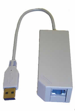 Ethernet-USB-Adapter
- aus einer mit aktiven und passiven Bauelementen bestückten gedruckten Schaltung 
  in einem Gehäuse mit RJ-45-Anschluss sowie fest montiertem Kabel mit USB-
  Anschluss (Abbildung siehe Anlage),
- zum Empfangen, Konvertieren und Senden von Signalen im Ethernet-Standard 
  und über USB-Schnittstelle,
- zum Anschluss an eine Spielekonsole oder an einen PC,
- zusammen mit Beipack (Bedienungsanleitung) in einer gemeinsamen 
  Verkaufsumschließung.
Der Ethernet-USB-Adapter bestimmt den Charakter des Ganzen.


"Apparat für die Kommunikation in einem drahtgebundenen Netzwerk, keine Basisstation, 
 Gerät zum Empfangen, Konvertieren und Senden von Tönen, Bildern oder anderen Daten, 
 -Ethernet-USB-Adapter, in Warenzusammenstellung mit nicht charakterbestimmendem
 Beipack"
