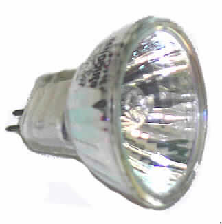 Kaltlichtreflektorlampe (Abbildung siehe Anlage),
- aus einem mit einem Halogen gefüllten Glaskörper, mit einer Wolframwendel und zwei
  Kontaktstiften (Stecksockel MR11, GU4), eingebaut in einem mit einer Glasplatte ver- 
  schlossenen, verspiegelten Reflektor,
- für eine Spannung von 12 V, mit einer Leistung von 10 W,
- zur Verwendung als Leuchtmittel in verschiedenen Beleuchtungskörpern.

�Elektrische Wolfram-Halogen-Glühlampe, nicht von der für Krafträder oder andere Kraftfahr- 
 zeuge verwendeten Art, für eine Spannung von weniger als 100 V, nicht für bestimmte Luft-
 fahrzeuge - Kaltlichtreflektorlampe�