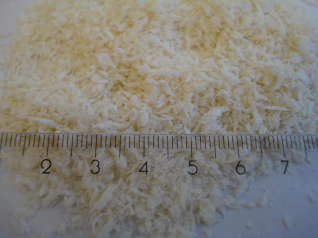 Varen betegnes som ”Japanese Style Breadcrumb”. Varen fremstår som  brødkrummer / rasp. Formen er hovedsagelig aflang. Varens smag er som tørt brød. Der er ingen duft. Varen er tiltænkt anvendelse som panering til bl.a. fisk. 
Der er oplyst følgende ingredienser: mel, sukker, salt, gær, fedtstof, vand og brødforbedrer.  
Varen kan være pakket til detailsalg eller til industribrug.
