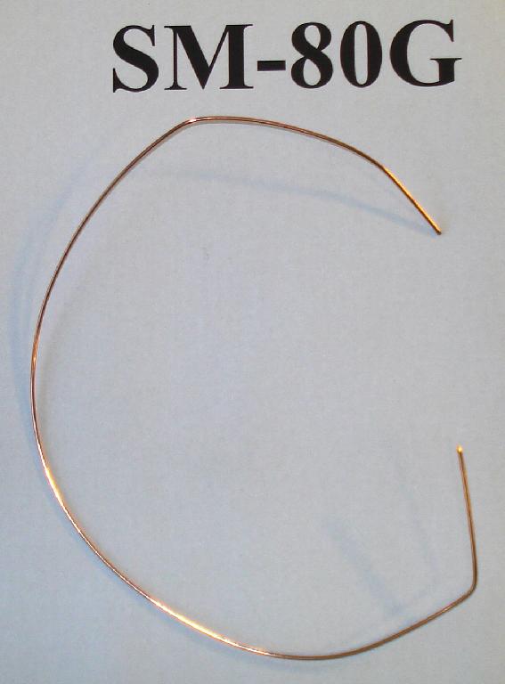 Produktet er en tråd med diameter på 1,0 mm til 1,6 mm, der består af en kerne af jern med nogle få andre legeringsmaterialer. Kernen er overtrukket med et tyndt lag kobber, således at produktet fremstår som en kobbertråd.

Produktet er beregnet til at anvendes som en svejsetråd.