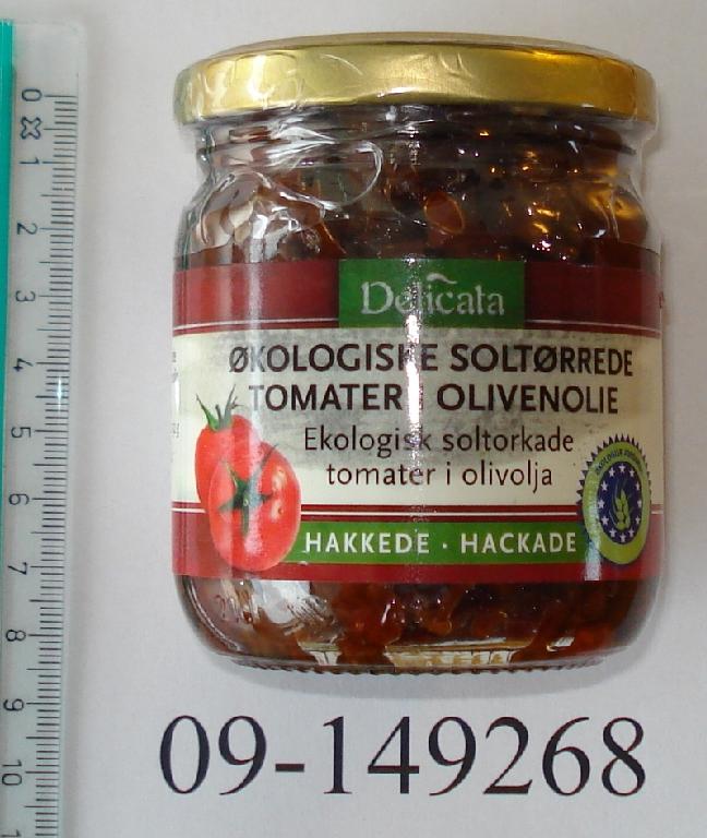 Produktet er økologiske soltørrede tomater i olivenolie.

Ifølge etiketten indeholder produktet:
56,5 % tomater (hakkede), 40,1 % økologisk olivenolie, salt, citronsyre.

Vægt:
Nettovægt 190 g. Drænet vægt 132 g.

Varen foreligger emballeret i glas indeholdende 190 g.