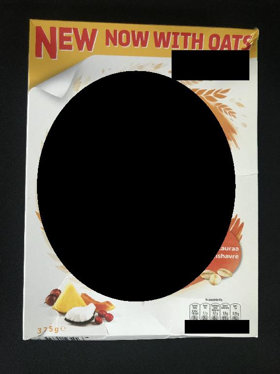 Varen fremstår som flager i varierende størrelser, blandet med rosiner, tørrede tranebær, ananas, papaya, kokosflager og tørret æble. Flagerne er lysebrune og knasende. De smager let sødeligt og hovedsagelig af korn. Rosinerne smager, som det må forventes af rosiner, og det samme gør sig gældende for de tørrede tranebær.
Kokosflagerne er ristet og smager af ristet kokos. Stykkerne af ananas og papaya smager af tørret ananas og papaya uden anden tilsat smag. Stykkerne af tørret æble smager syrligt og sødt og har en let blød konsistens.
Det er oplyst, at varen er et morgenmadsprodukt, der spises ved tilsætning af mælk.
Ifølge ingredienslisten indeholder varen: 
Fuldkornsmel (hvede, havre)
Ris
Frugtblanding (rosin, tørrede tranebær, ananas, papaya, sukker, kokosnødder, tørrede æble, fugtighedsbevarende middel (glycerol), surhedsregulerende middel (citronsyre), antioxidationsmiddel (svovldoxid))
Sukker
Mørk invertsukkersirup
Maltekstrakt (korn)
Vitaminer og mineraler (kalcium, niacin, jern, pantotensyre, B6, riboflavin, folsyre) Salt
Glukosesirup
Antioxidationsmiddel (toskoferolrika ekstrakt).

Varen er fremstillet ved ristning.
Varen er pakket i detailsalgsemballage, med en angivet vægt på 375 g.