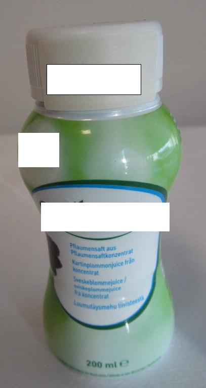 Varen er en mørkebrun væske, der dufter svagt af svesker.
Det er oplyst, at varen er sveskejuice beregnet til fortæring.
Ifølge det oplyste er varen fremstillet af sveskejuicekoncentrat og vand.
Varen er pakket i plastflasker med farvet tryk og skruelåg. Hver flaske indeholder 200 ml.