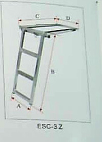 Escalera de tres peldaños realizada en chapa de acero cincado y obtenida por estampación.
Tiene las siguientes medidas: La anchura es de 270mm y la altura de730mm.
Se utiliza para acceder a la caja del remolque.