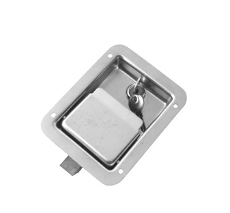 Dispositivo de cierre con cerradura incorporada, en chapa de acero inoxidable.
Se utiliza como seguro en la caja de herramientas instalada en los vehiculos no automoviles (remolques).
Tiene una longitud de 120 mm y una anchura de 92 mm.