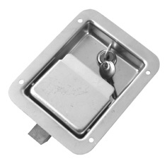 Cierre con cerradura incorporada con una longitud de 120 mm y una anchura de 92 mm
Se utiliza como seguro en las cajas de herramientas instaladas en los vehículos no automóviles (remolques).
Chapa de acero cincado.