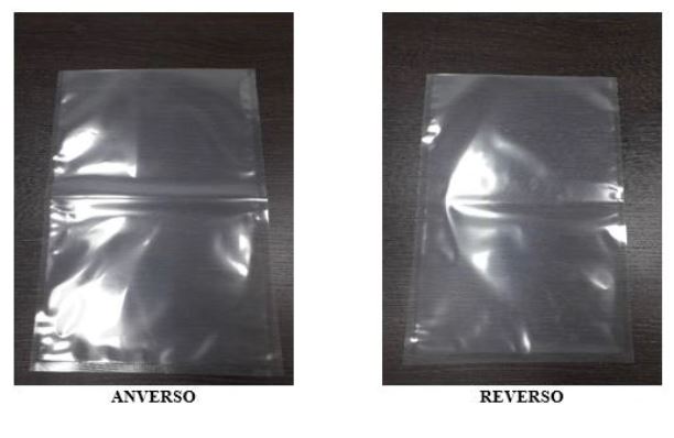 Bolsa de plástico, utilizada para el transporte o envasado de alimentos. No dispone de cierre. Tiene unas medidas de 245 mm x 340 mm.  Rectangular, transparente.
Se utiliza para envasar al vacío productos cárnicos loncheados.
Está fabricada a base de polietileno EVOH Pelable en su mayor parte y de poliéster.