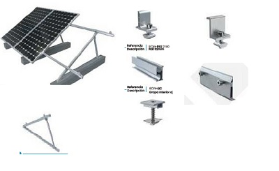 Estructura de aluminio anodizado presentada en forma de kit compuesto por un conjunto de dobles trípodes, pernos, tuercas, tornillos, ángulos, soportes de fijación, grapas, guías y perfiles, sirven para la fijación a una superficie de diversos paneles solares colocados coplanarmente.
Es apropiada para fijar en techos módulos fotovoltaicos compuestos por 4 paneles colocados coplanarmente.
El kit está formado por las piezas que son necesarias para su montaje, material aluminio, sin la necesidad de manipular ni procesar ningún componente.
