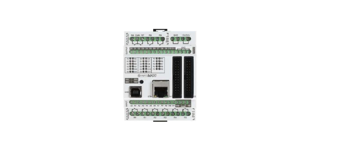 Dispositivo electrónico que permite la integración de un sistema de reconocimiento de matrículas con el panel de control de cualquier control de accesos.
Este módulo convierte matriculas en ID validos Wiegand haciendo que una cámara de lectura de matrículas se comporte como un lector de tarjetas de proximidad. El conversor recibe la matrícula de la cámara por TCP/IP y la convierte a una señal Wiegand utilizable por el panel de control de accesos.