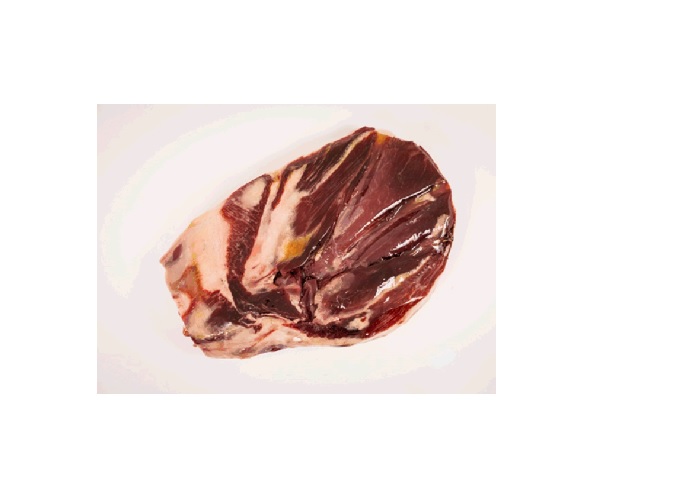 Paleta ibérica de bellota de cerdo de la especie doméstica, sin hueso, en pieza, con una curación total entre 24 y 33 meses. La pieza proviene de las patas delanteras del cerdo 100% ibérico, variedad lampiño. Se presenta cortado en pieza y envasadas al vacío.
Concebido para uso alimentario.