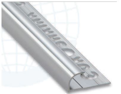 Perfil con solapa troquelada de aluminio aleado (Al 6063 aleación de aluminio con magnesio y silicio) con diferentes colores y tonos destinado a esquinas exteriores en revestimientos cerámicos. Véase la imagen.
Su principal función es proteger los cantos del azulejo de los deterioros debidos a esfuerzos mecánicos. Se utilizan como: Lístelo decorativo, Cantonera, Remate en suelos y paredes, Peldaños, Separador, etc.
Longitud: 250 cm.
Se presenta en cajas con 10 unidades.