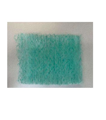 Artículo sin revestir ni impregnar elaborado con rovings de fibra de vidrio continua, unidos por medio de adhesivos, distribuidos aleatoriamente.  
Se trata de un artículo plano de sección rectangular con un grosor de aproximadamente 70 mm. y una densidad media de aproximadamente 245 g/m2.
Según declaración del solicitante se utiliza para la elaboración de filtros de aire o de pintura.