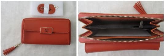 Bolso con superficie exterior de hojas de plástico.  Dispone de cierre por cremallera y asa bandolera de cordón. Incorpora un tarjetero interior y en el centro tiene un bolsillo con cierre de cremallera para guardar monedas.  Dispone de compartimento para guardar el móvil. No está hecho a mano. Tiene dos argollas para hacer de este bolso la opción de bandolera. disponible en varios colores (uno por referencia)
 Medidas: 18, 5 x 4,5 x 11cm.
Se utiliza para guardar el móvil, así como otros objetos de pequeñas dimensiones.
100% PU (poliuretano)