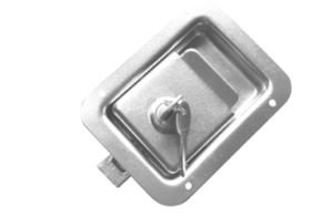 Cierre con cerradura incorporada con una longitud de 120 mm y una anchura de 92 mm
Se utiliza como seguro en las cajas de herramientas instaladas en los vehículos no automóviles (remolques).
Chapa de acero cincado inoxidable.